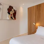 Vida Vila *